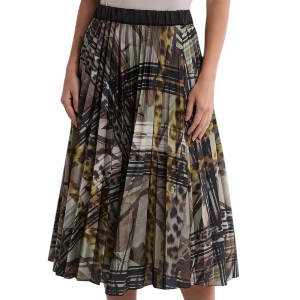NWT TAHARI ‘CONGA’ KNIFE PLEATED MIDI SKIRT